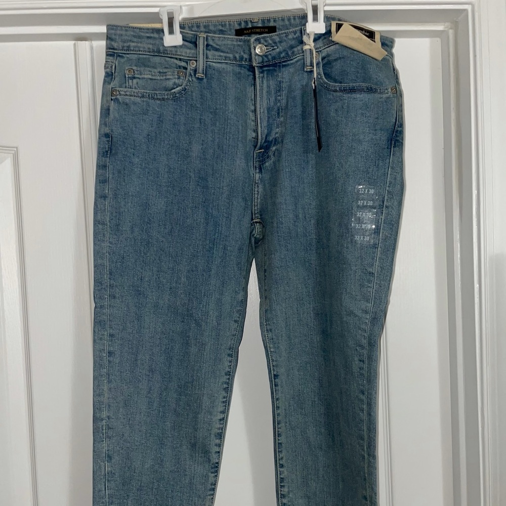 Abercrombie and Fitch Crop Pants